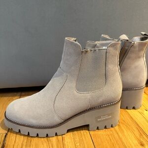 Lug Sole Suede Boots